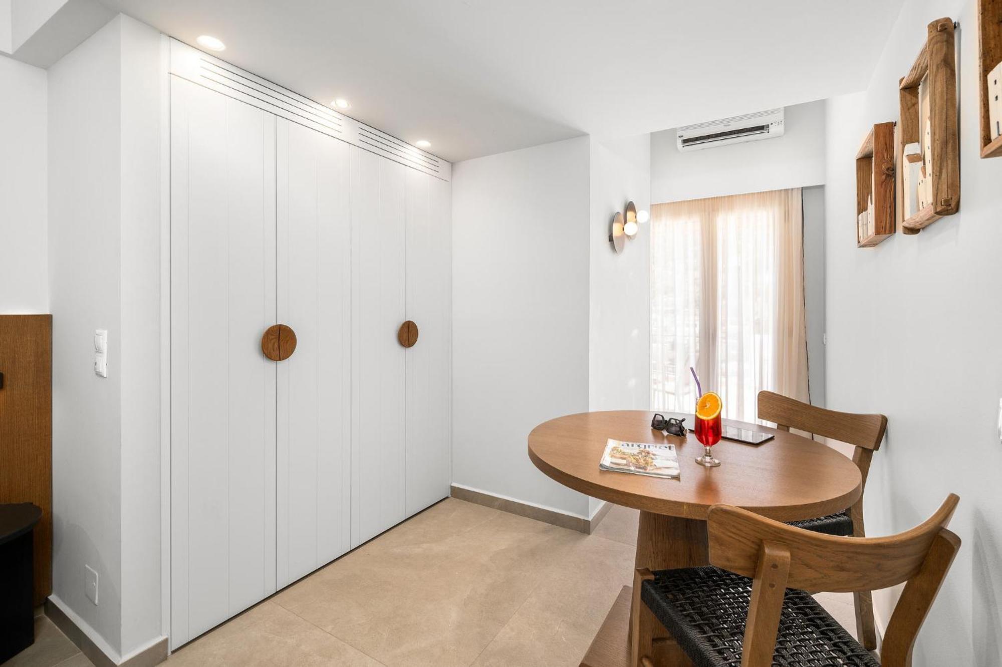Glaros Hotel Apartment Agia Galini  Bagian luar foto